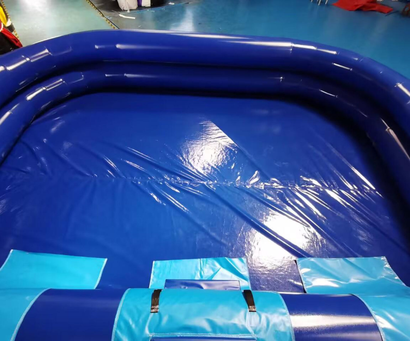 Toboggan gonflable aqua land 01