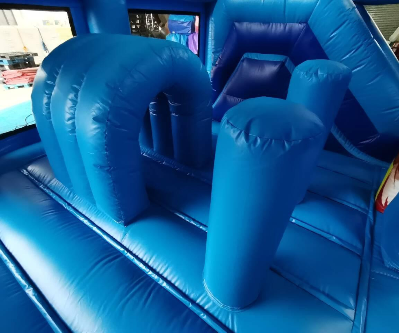 Château Gonflable Lilo & Stitch