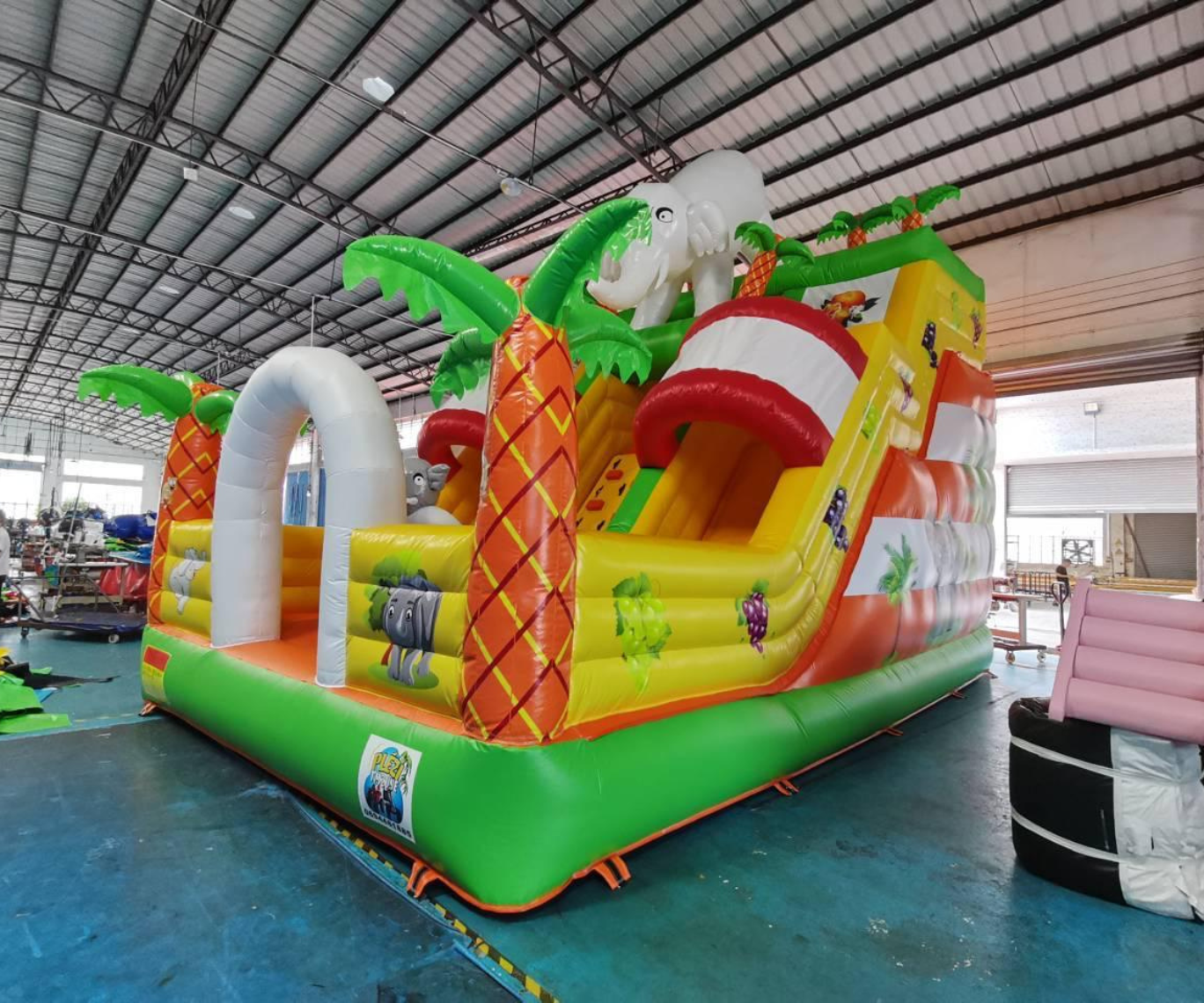 Château gonflable 02