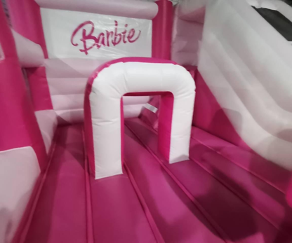 Château gonflable Barbie