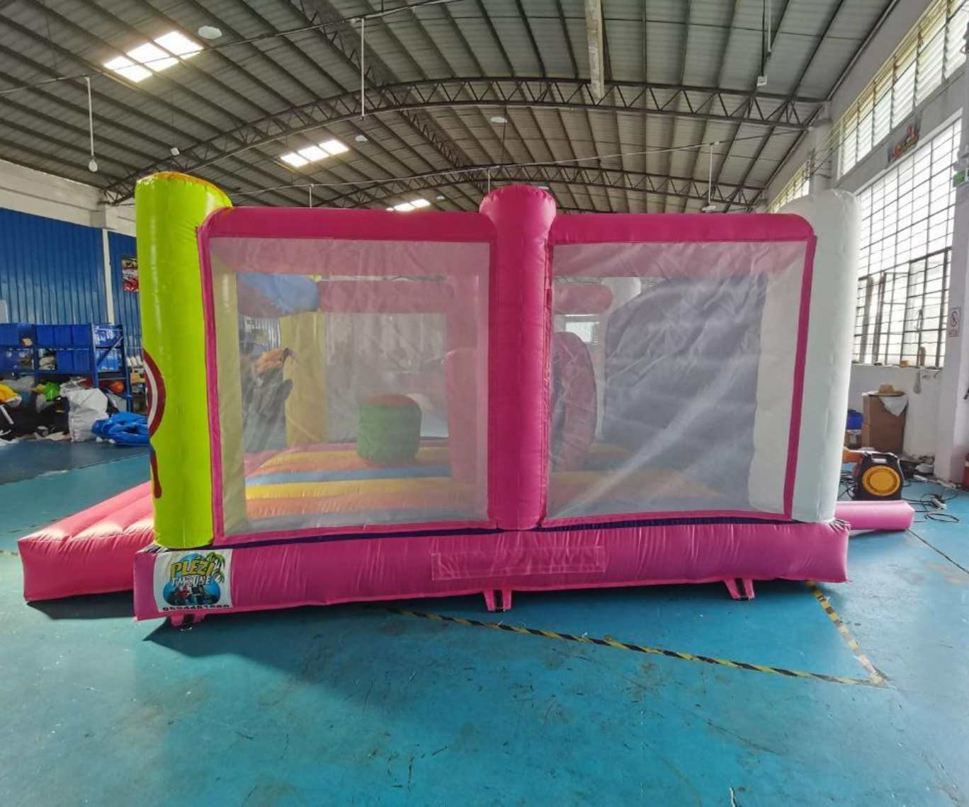 Châteaux gonflables Super-héros